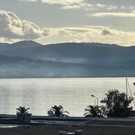 T4 Spacieux 100m2 Climatise Apartment *