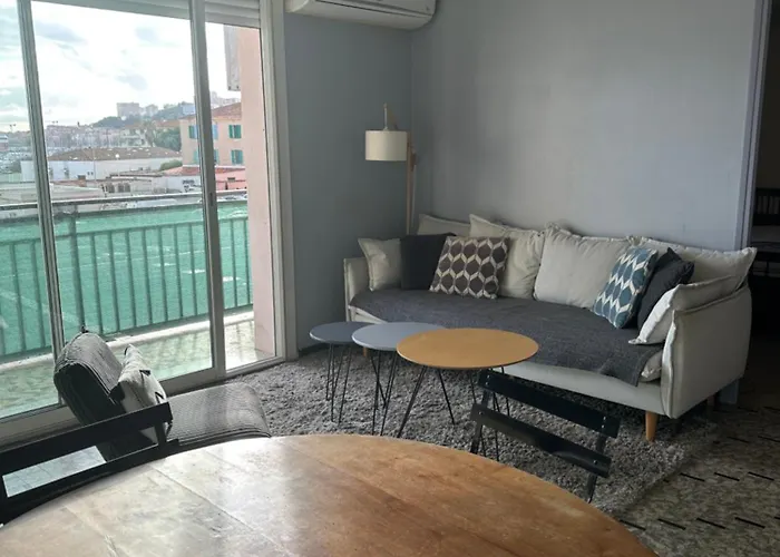 T4 Spacieux 100m2 Climatise *